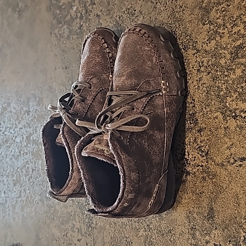 Skechers Suede Leather Bikers-Lineage Chukka Boots Womens 7.5  color/ chocolate